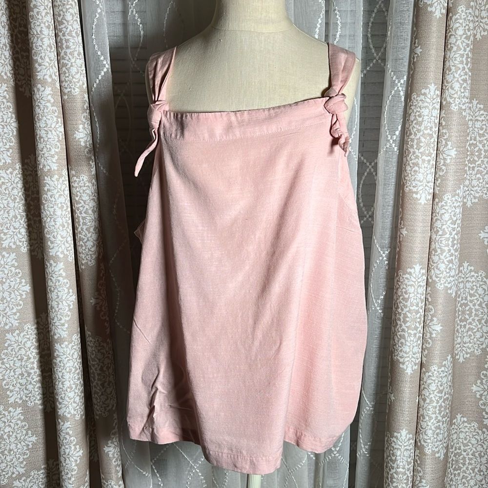 LC Lauren Conrad Pink Stap Top